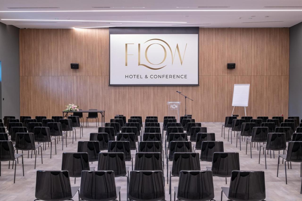 Inárcs Flow Hotel & Conference מראה חיצוני תמונה